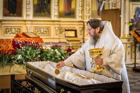 Православные похороны в Латвии